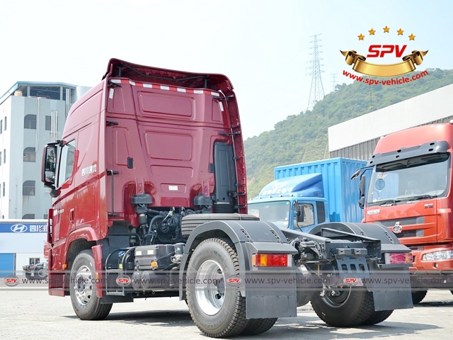 Left back side view of HYUNDAI Prime Mover